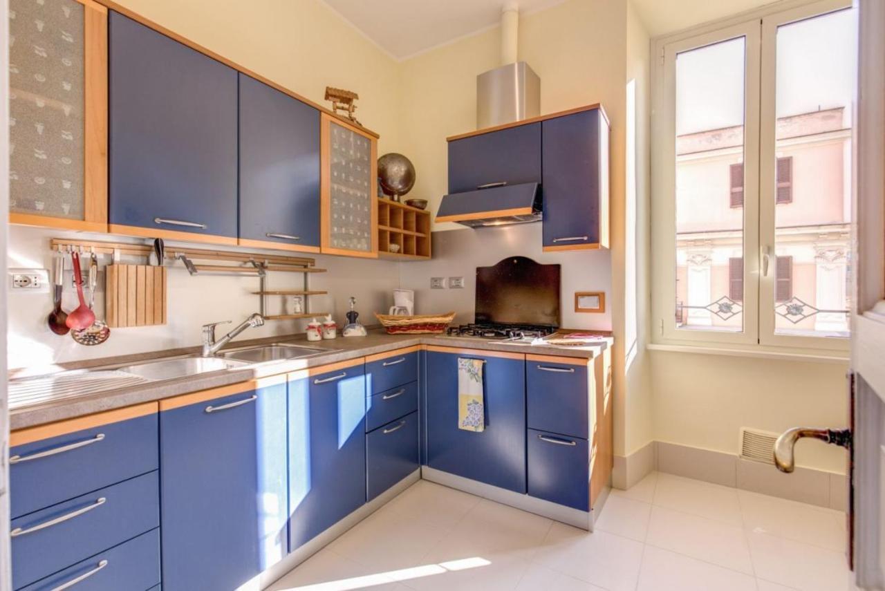 Lovely 4-Bedroom Apartment 30M Sangiovanni Metro Rome Exterior photo